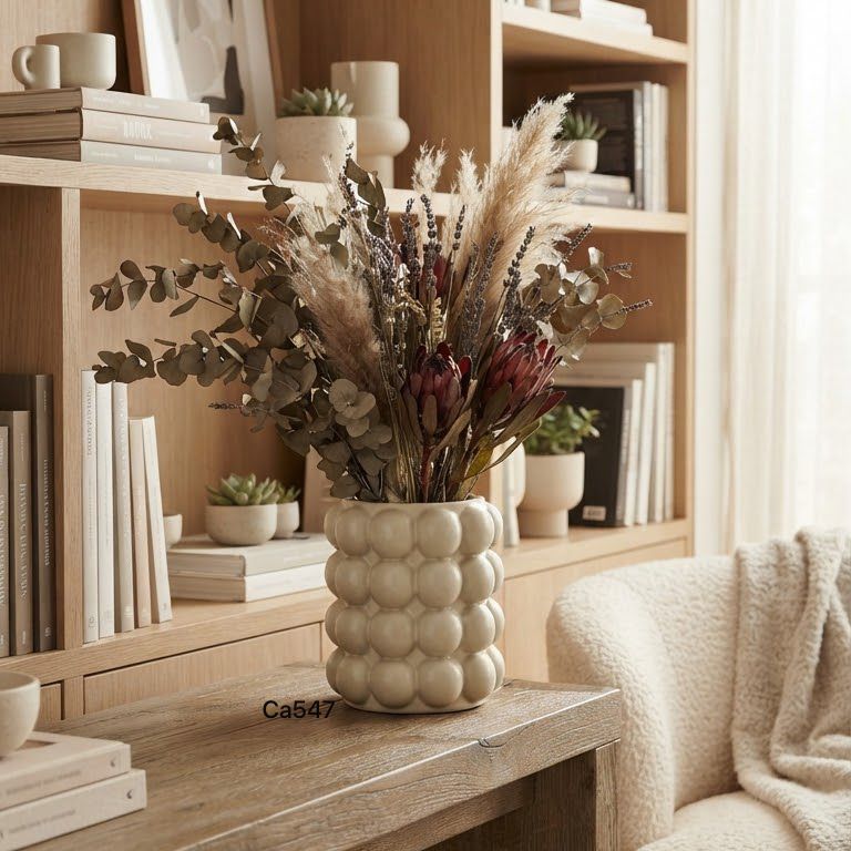 Florero bolas beige pequeño 11cm* 12cm
